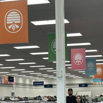Deseret Industries - Thrift Stores Near Me - Glendale, Arizona