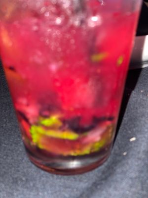 Rock & Rolls Sushi Lounge by null