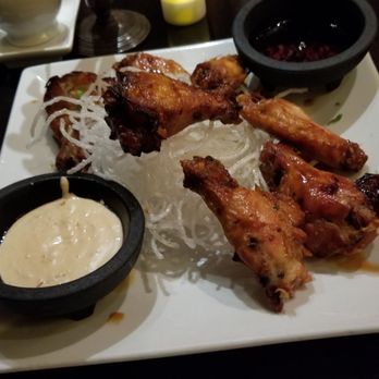 Asian Fin - My wings on a bed of noodles - Seafood Near Me - Palm Beach Gardens, Florida