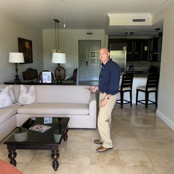 Beachside Resort & Residences - Presidential Suite living room - Hotels Near Me - Key West, Florida Beachside Resort & Residences - Presidential Suite living room - Hotels Near Me - Key West, Florida