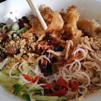 Sông Quê - Vietnamese Near Me - London, XGL