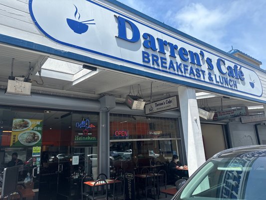 Darren's Café by null