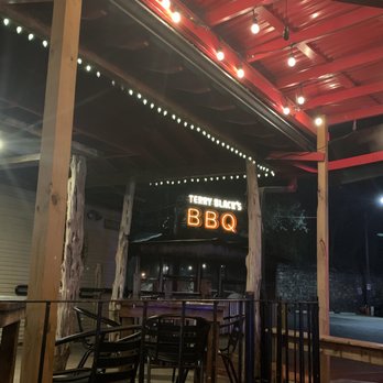 Terry Black's Barbecue - exterior - Barbeque Near Me - Austin, Texas
