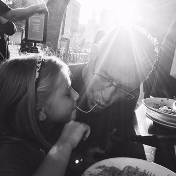 Juliana's - Dining al fresco on a gorgeous night. - Pizza Near Me - Brooklyn, New York