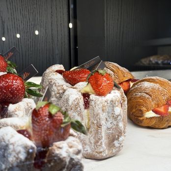 Breadville Bakery - Bakeries Near Me - Suwanee, Georgia