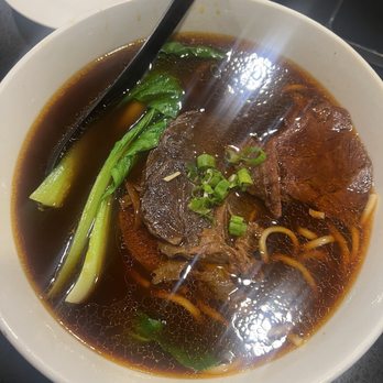 P P Pop - D1.House Special Beef Noodle Soup - Taiwanese Near Me - Monterey Park, California P P Pop - D1.House Special Beef Noodle Soup - Taiwanese Near Me - Monterey Park, California