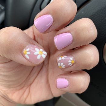La Belle Nail Bar - Design by Jenny. Spring 2022 - Nail Salons Near Me - Torrance, California