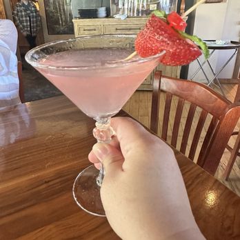 Restaurant At Convict Lake - Strawberry martini - New American Near Me - Mammoth Lakes, California