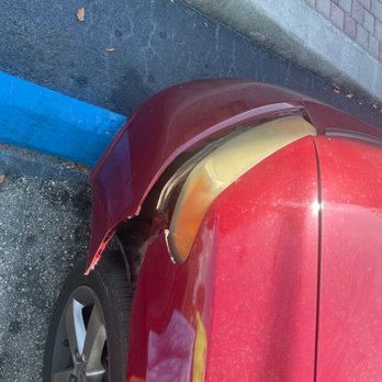 Tremont Towing - My damaged bumper . - Towing Near Me - Miami Beach, Florida Tremont Towing - My damaged bumper . - Towing Near Me - Miami Beach, Florida