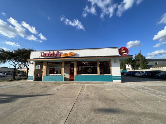 Daddy's Chicken Shack by null