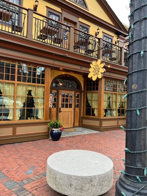 Yellow Deli Bakery by null