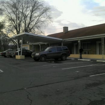 Janey Lynn Motel - Hotels Near Me - Bedford, Pennsylvania