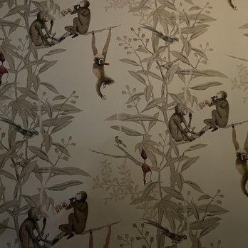 HandleBar - BEST. WALLPAPER. EVER. - Cocktail Bars Near Me - Mount Dora, Florida