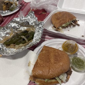 Ely’s Taco - Asada torta - Food Trucks Near Me - Costa Mesa, California