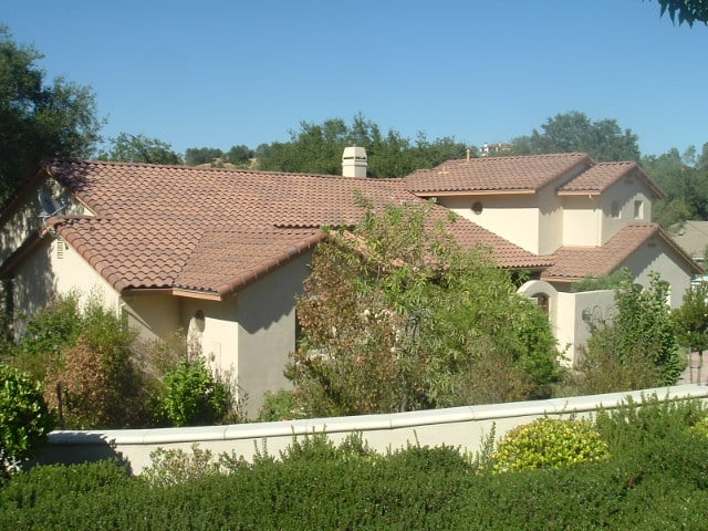 Slide of Sky High Roofing