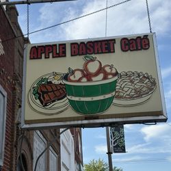 The Apple Basket Cafe - Front door