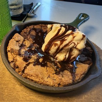 DSRT CLUB - Brownie ala mode - Supper Clubs Near Me - La Quinta, California DSRT CLUB - Brownie ala mode - Supper Clubs Near Me - La Quinta, California