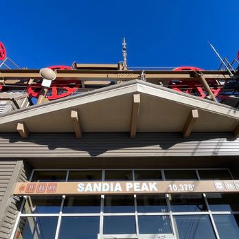 Sandia Peak Tramway - Ski Resorts Near Me - Albuquerque, New Mexico