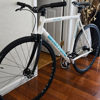 Cosmic Cycles - Bianchi - Bikes Near Me - Oakland, California Cosmic Cycles - Bianchi - Bikes Near Me - Oakland, California