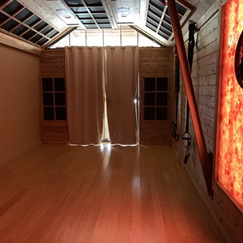 Sweatheory - Heated studio - Yoga Near Me - Los Angeles, California Sweatheory - Heated studio - Yoga Near Me - Los Angeles, California
