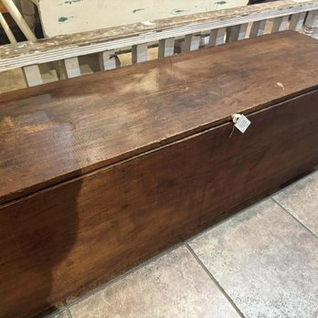 Peddler's Post - Antiques Near Me - Bethany, Missouri