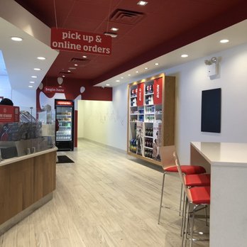 Smoothie King - Interior - Juice Bars & Smoothies Near Me - Brooklyn, New York Smoothie King - Interior - Juice Bars & Smoothies Near Me - Brooklyn, New York