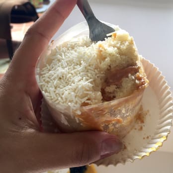 Azucar - Cake, dulce de leche and vanilla topping. This was so good I couldn't believe it. - Bakeries Near Me - Ocean Beach, California