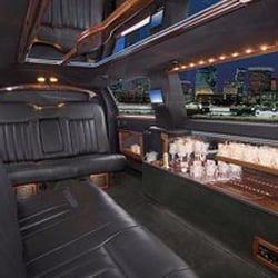 Shuttle Express - Our luxury limos (6 and 8 passenger) are perfect for any special occasion or just a night out to celebrate!