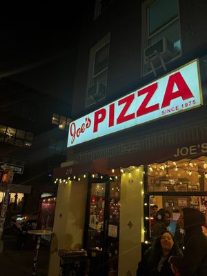 Joe's Pizza by null