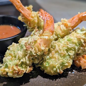 Ramen Takumi - Shrimp Tempura with Green Cereal coating - Ramen Near Me - San Jose, California Ramen Takumi - Shrimp Tempura with Green Cereal coating - Ramen Near Me - San Jose, California