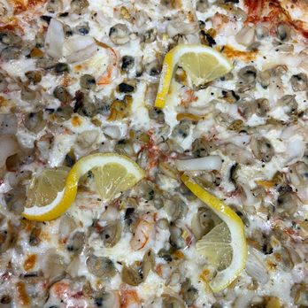 LaBella Pizza - Pizza Near Me - Garfield, New Jersey