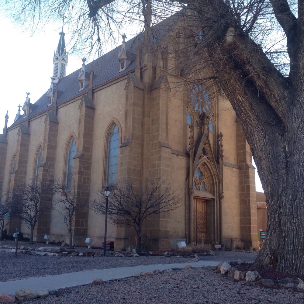Loretto Chapel - Churches Near Me - Santa Fe, New Mexico Loretto Chapel - Churches Near Me - Santa Fe, New Mexico