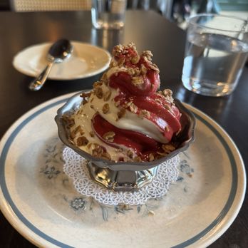 Restaurant Aubergine - Soft serve - Diners Near Me - Saint Paul, Minnesota Restaurant Aubergine - Soft serve - Diners Near Me - Saint Paul, Minnesota