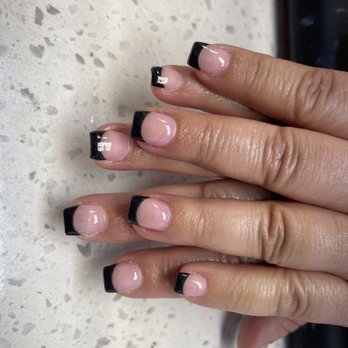 Glossi Nail Bar - Nail Salons Near Me - Colma, California Glossi Nail Bar - Nail Salons Near Me - Colma, California