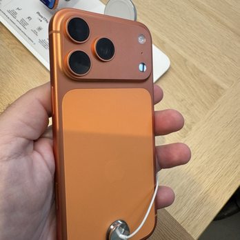 Apple Store - iPhone 17 pro max - Mobile Phones Near Me - Hamburg, HH