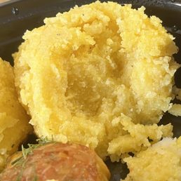 Polenta / Mamaliga Polenta / Mamaliga