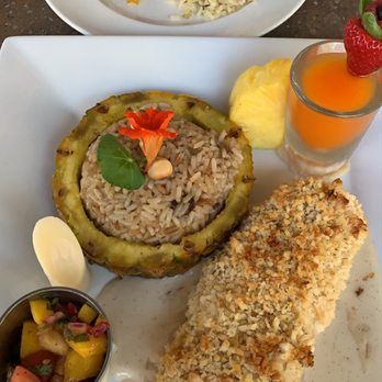 Hunt & Gather Restaurant - Mahi Mahi with macadamia crust. Outstanding! - New American Near Me - Torrey, Utah Hunt & Gather Restaurant - Mahi Mahi with macadamia crust. Outstanding! - New American Near Me - Torrey, Utah