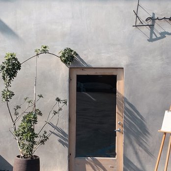 Laveta - Coffee & Tea Near Me - Los Angeles, California