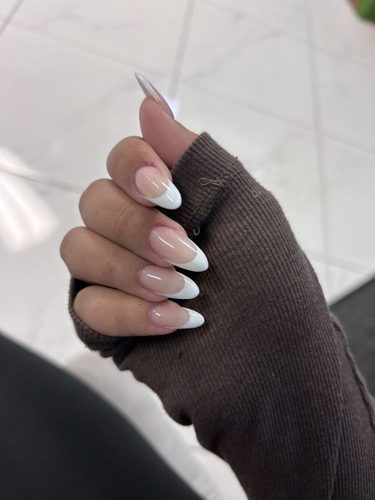 Noire The Nail Bar Cape Coral Logo