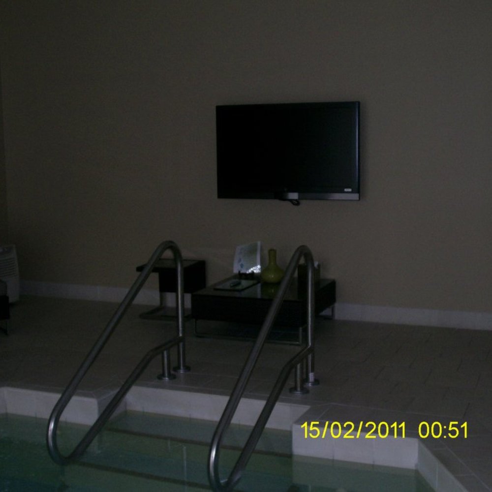 Avani Spa - Inside the sanctuary suite - Day Spas Near Me - Fontana, Wisconsin