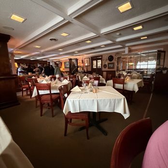 Ristorante Maya - Inside seating - Italian Near Me - Clinton, New York Ristorante Maya - Inside seating - Italian Near Me - Clinton, New York