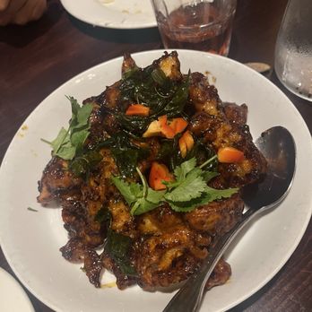 Buddha Ruksa - Garlic Fried Crispy Garlic Chicken - Thai Near Me - Seattle, Washington Buddha Ruksa - Garlic Fried Crispy Garlic Chicken - Thai Near Me - Seattle, Washington