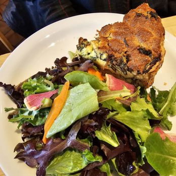 Dolina Santa Fe - Quiche of the day - Cafes Near Me - Santa Fe, New Mexico