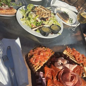 Cordiano Winery - Chacuterie board, Fresca Pizza, House Salad - all were rly good! - Wineries Near Me - Escondido, California Cordiano Winery - Chacuterie board, Fresca Pizza, House Salad - all were rly good! - Wineries Near Me - Escondido, California
