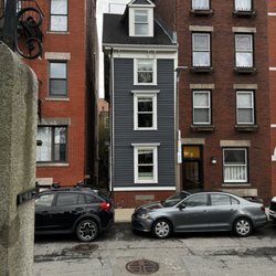 Skinny House