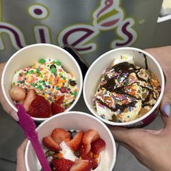 Menchie's Frozen Yogurt