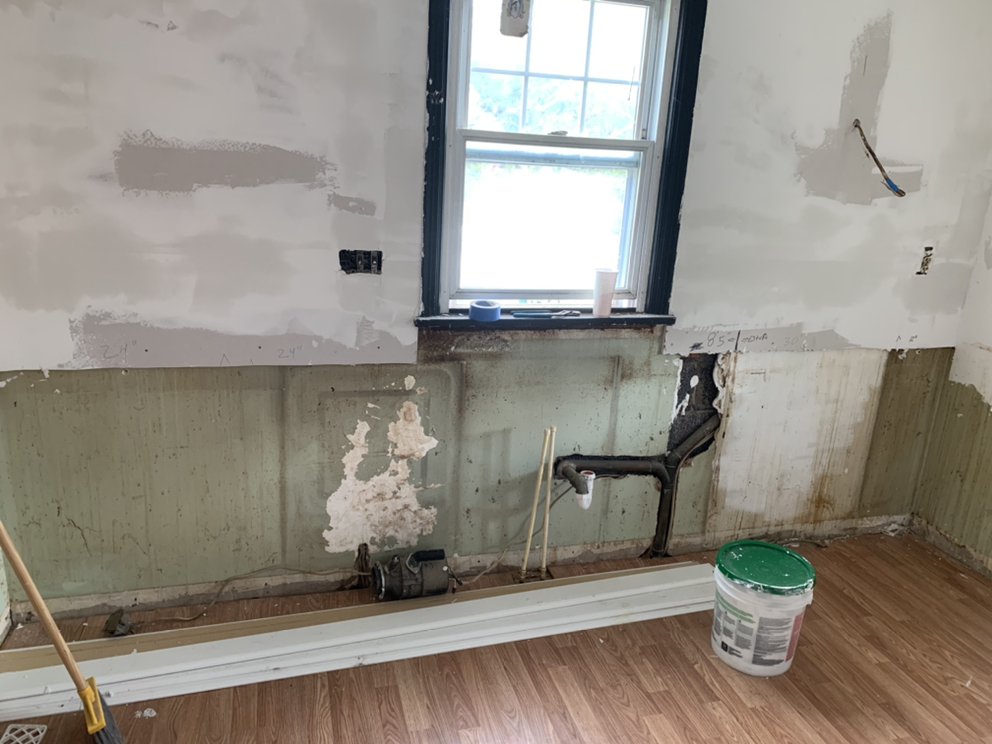 Slide of E&R pLUMBING