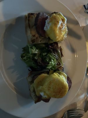 Mrs. Potts Bistro by null