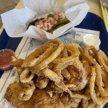 Kream N Kone - Fried combo meal with potatoes, onion rings, Calamari, and fish. - Seafood Near Me - West Dennis, Massachusetts