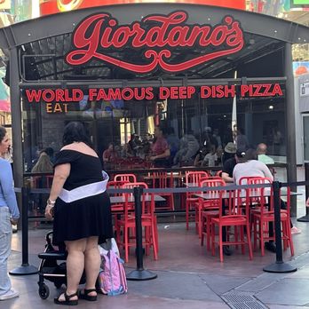 GIORDANO’S - Updated May 2025 - 3267 Photos & 2546 Reviews - 3619 South ...